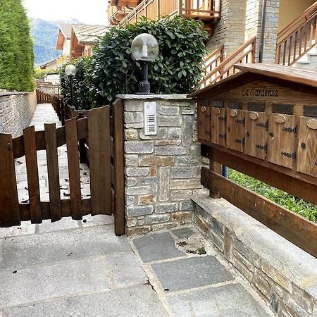 Incantevole Appartamento Con Giardino - Garage Privato E Free Wifi Oulx Exteriör bild